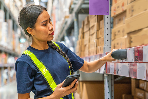 How to Advance EHS Regulatory Compliance in the Transportation and Logistics Industry