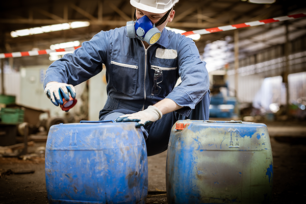 How to Optimize Compliance with the Hazard Communication Standard in Logistics